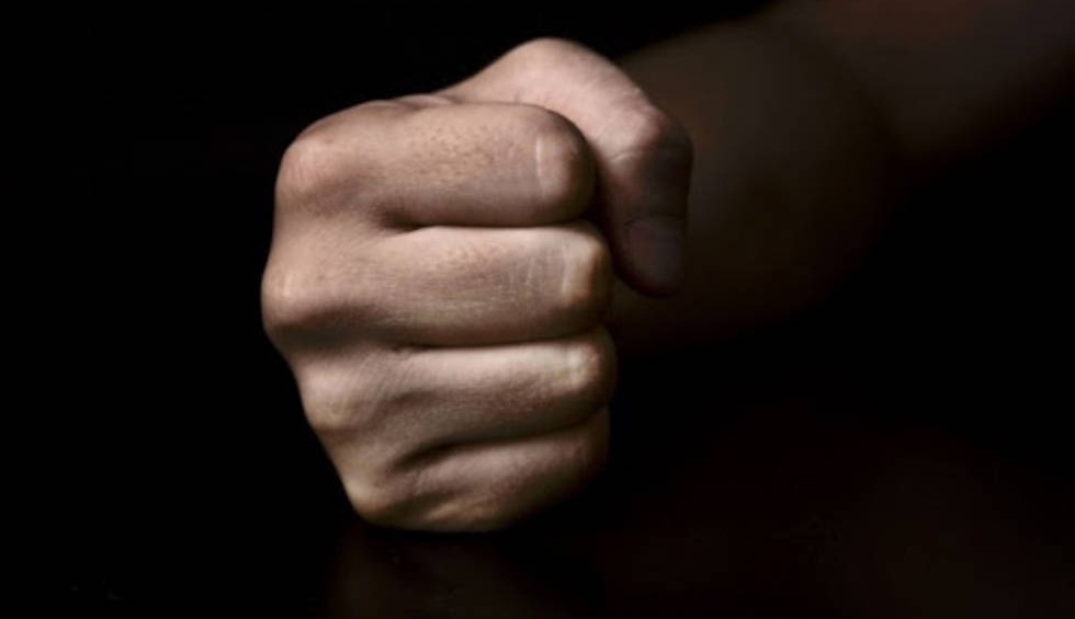 A generic square placeholder image with rounded corners in a figure.