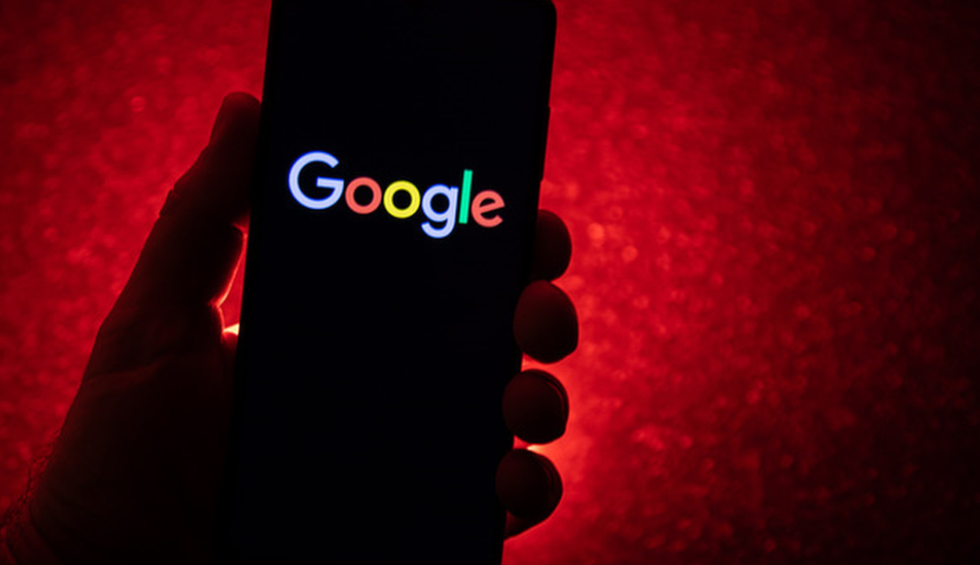 A generic square placeholder image with rounded corners in a figure.