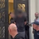 «Μπράβο, λεβέντη μου»... Χειροκροτήματα από την οικογένεια και τους φίλους του για τον 25χρονο που κατηγορείται για τη φωτιά στο Γηροκομείο Πάτρας