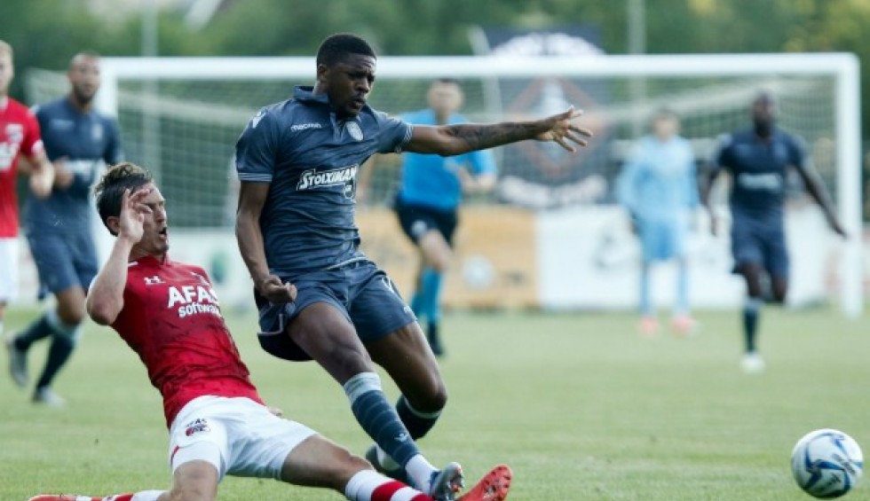 A generic square placeholder image with rounded corners in a figure.