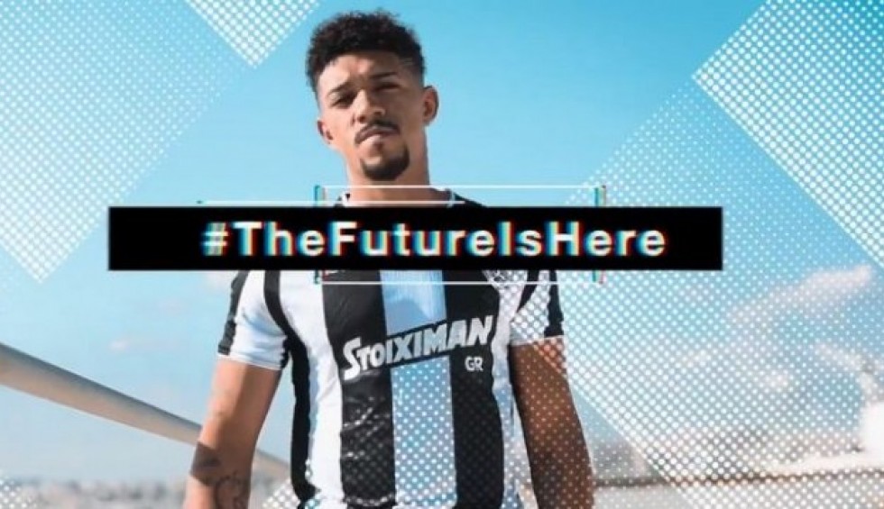 A generic square placeholder image with rounded corners in a figure.