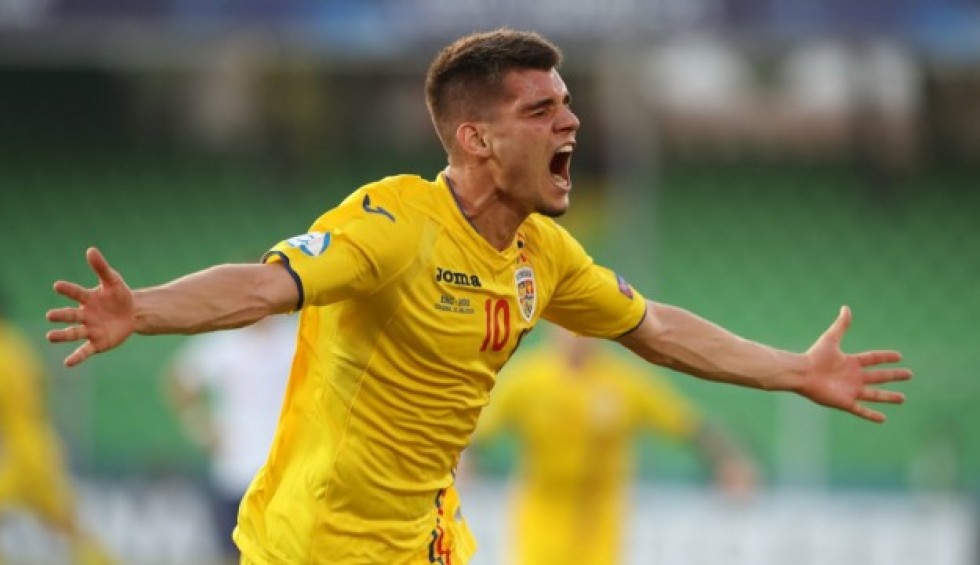 A generic square placeholder image with rounded corners in a figure.