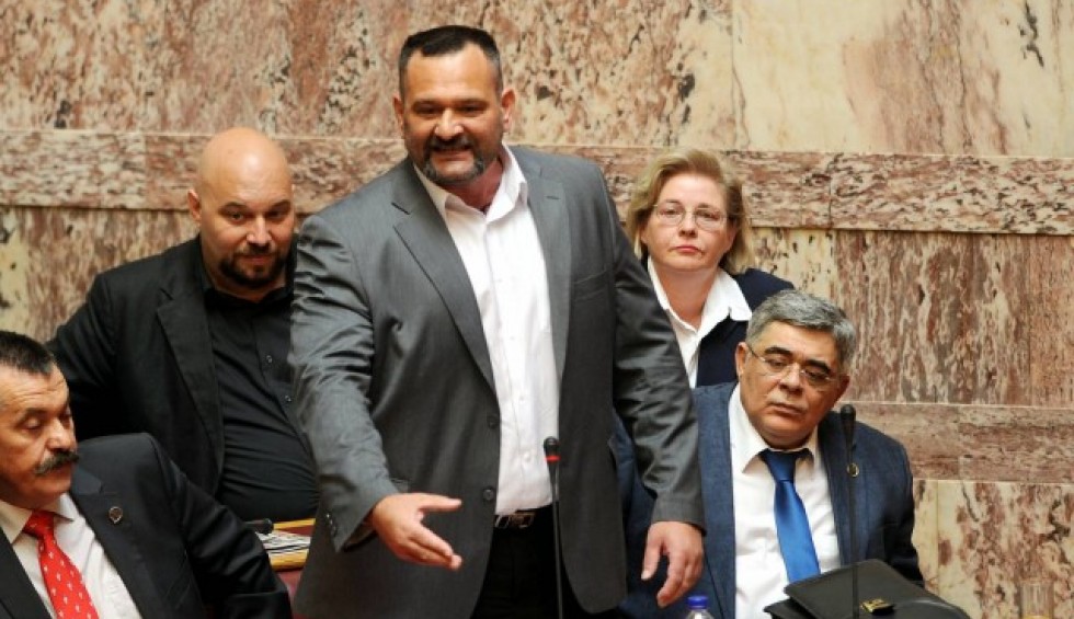 A generic square placeholder image with rounded corners in a figure.