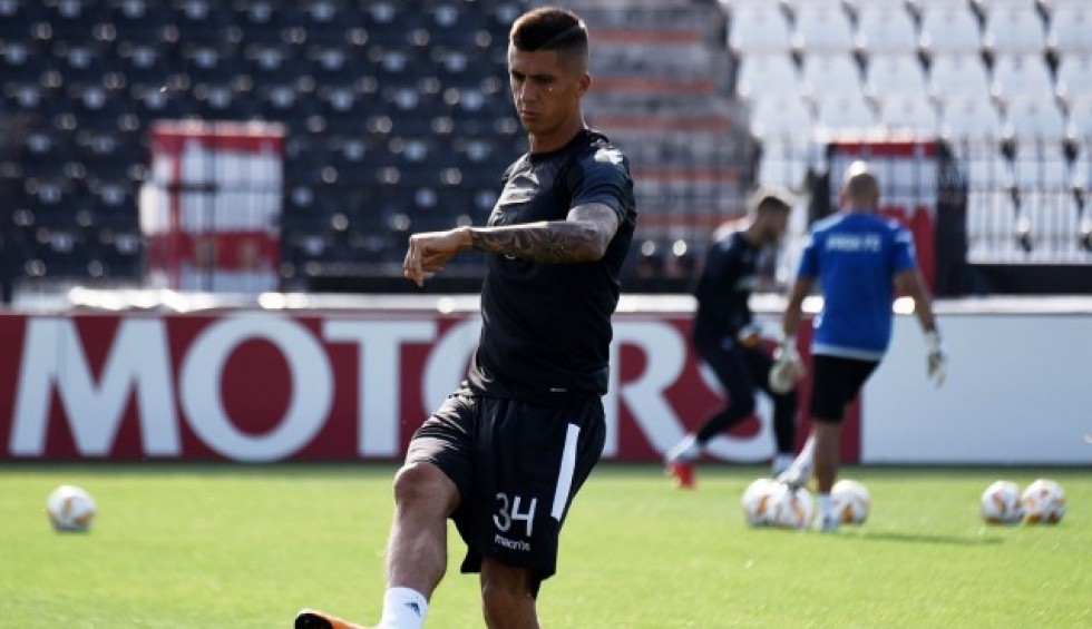 A generic square placeholder image with rounded corners in a figure.