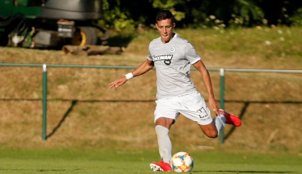 A generic square placeholder image with rounded corners in a figure.