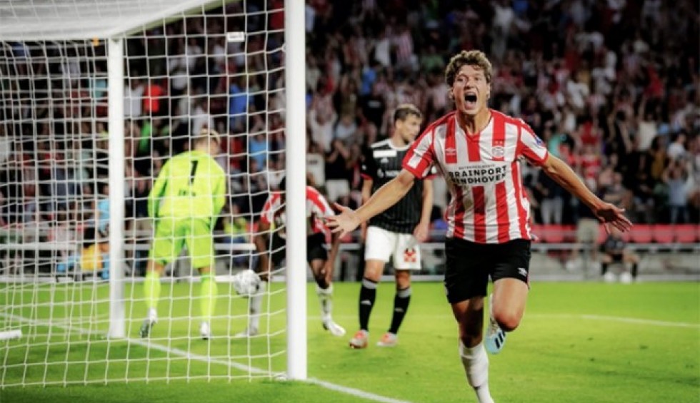 A generic square placeholder image with rounded corners in a figure.