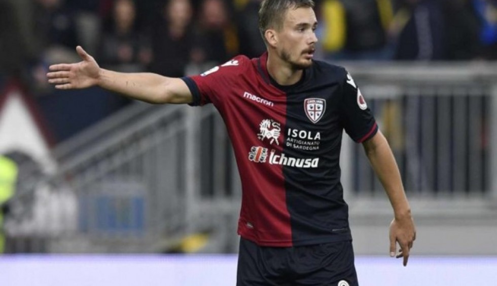 A generic square placeholder image with rounded corners in a figure.