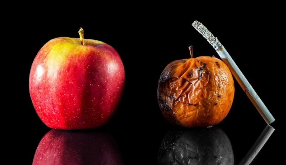 A generic square placeholder image with rounded corners in a figure.