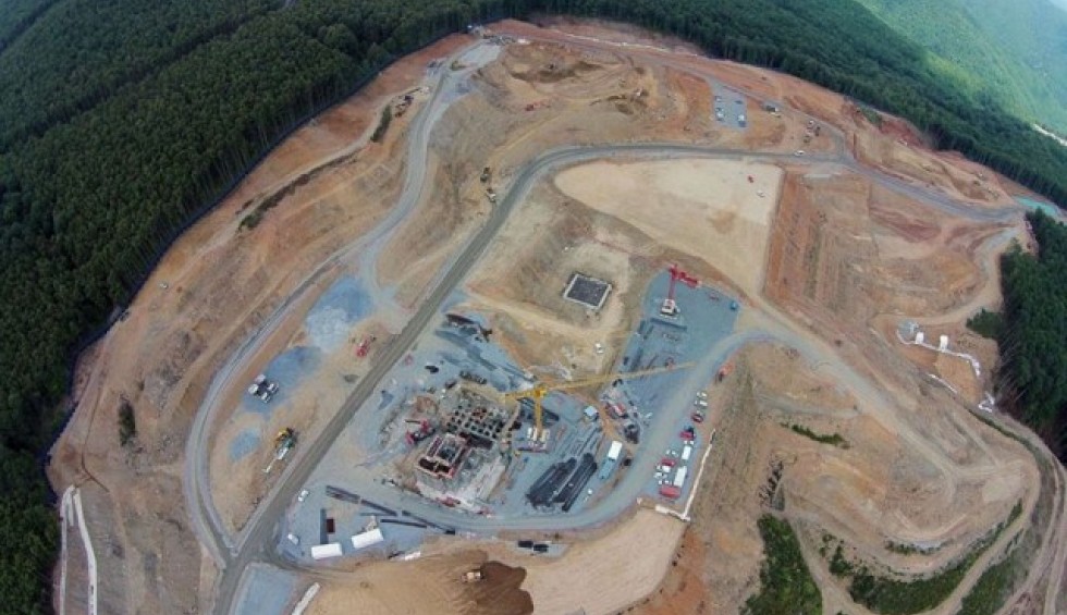 A generic square placeholder image with rounded corners in a figure.