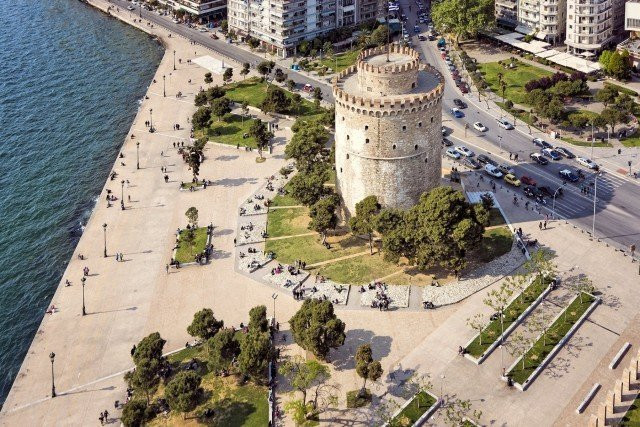 A generic square placeholder image with rounded corners in a figure.