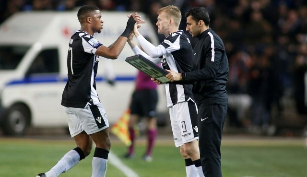 A generic square placeholder image with rounded corners in a figure.