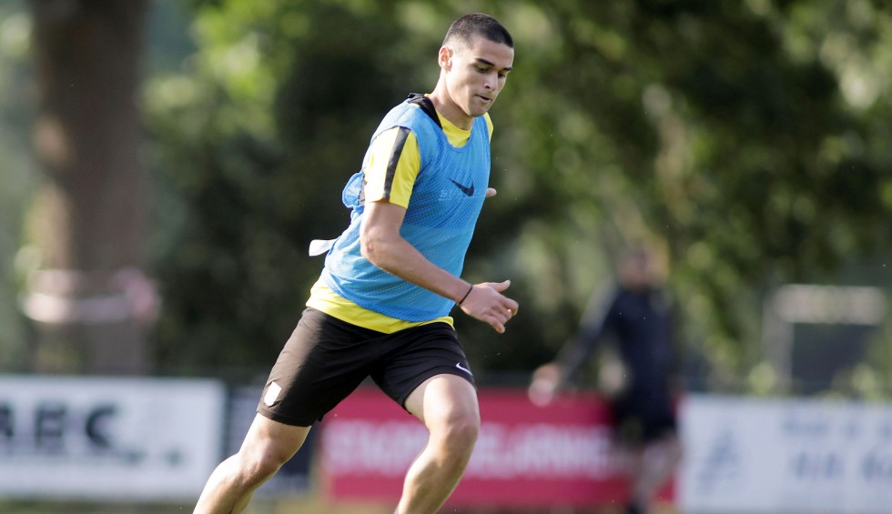 A generic square placeholder image with rounded corners in a figure.