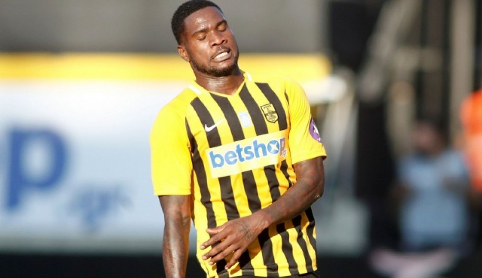 A generic square placeholder image with rounded corners in a figure.