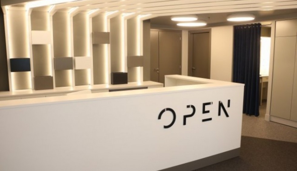 A generic square placeholder image with rounded corners in a figure.