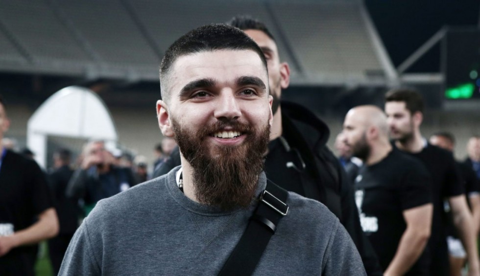 A generic square placeholder image with rounded corners in a figure.