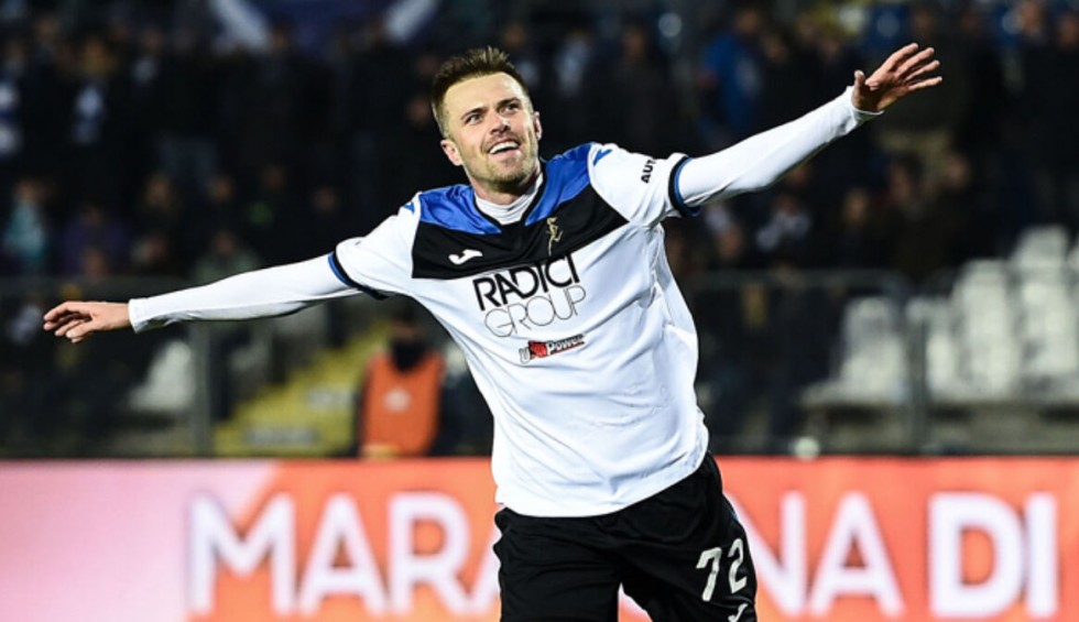 A generic square placeholder image with rounded corners in a figure.