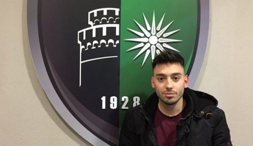 A generic square placeholder image with rounded corners in a figure.