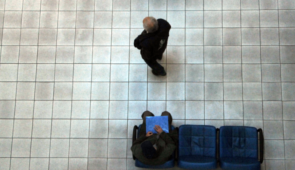 A generic square placeholder image with rounded corners in a figure.