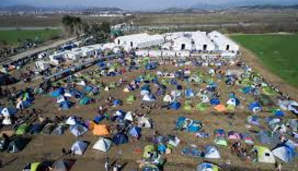 A generic square placeholder image with rounded corners in a figure.