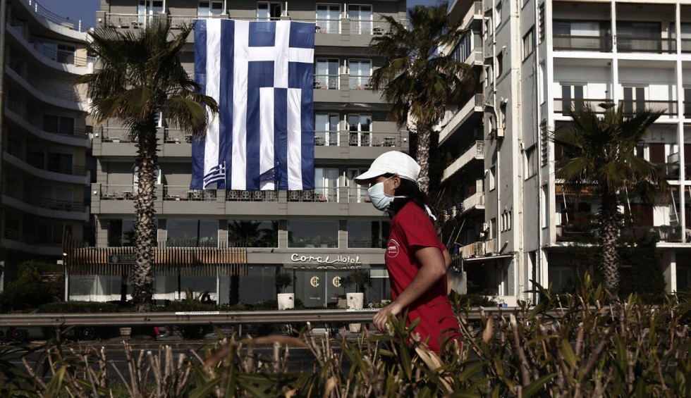 A generic square placeholder image with rounded corners in a figure.