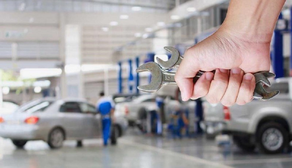 A generic square placeholder image with rounded corners in a figure.