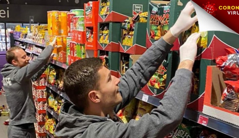 A generic square placeholder image with rounded corners in a figure.