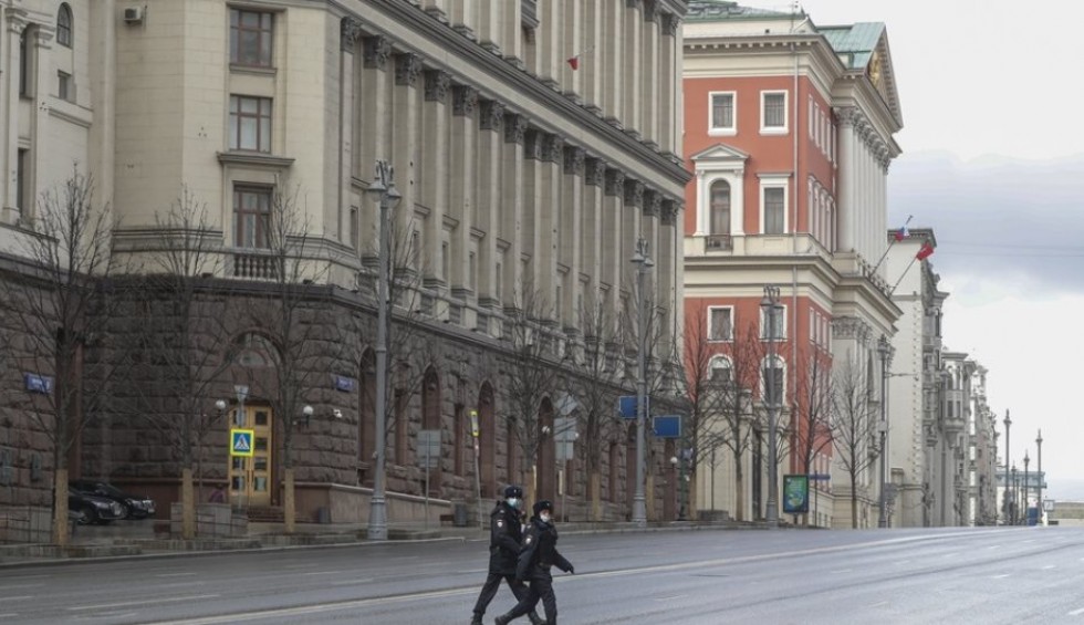 A generic square placeholder image with rounded corners in a figure.