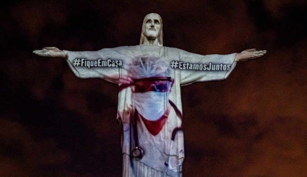 A generic square placeholder image with rounded corners in a figure.