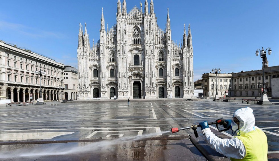 A generic square placeholder image with rounded corners in a figure.