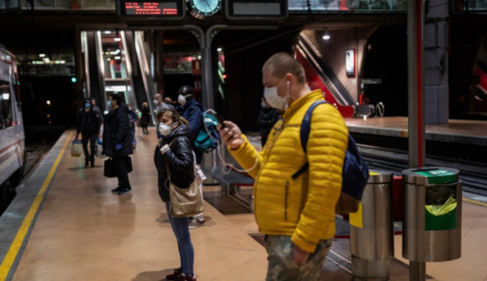 A generic square placeholder image with rounded corners in a figure.