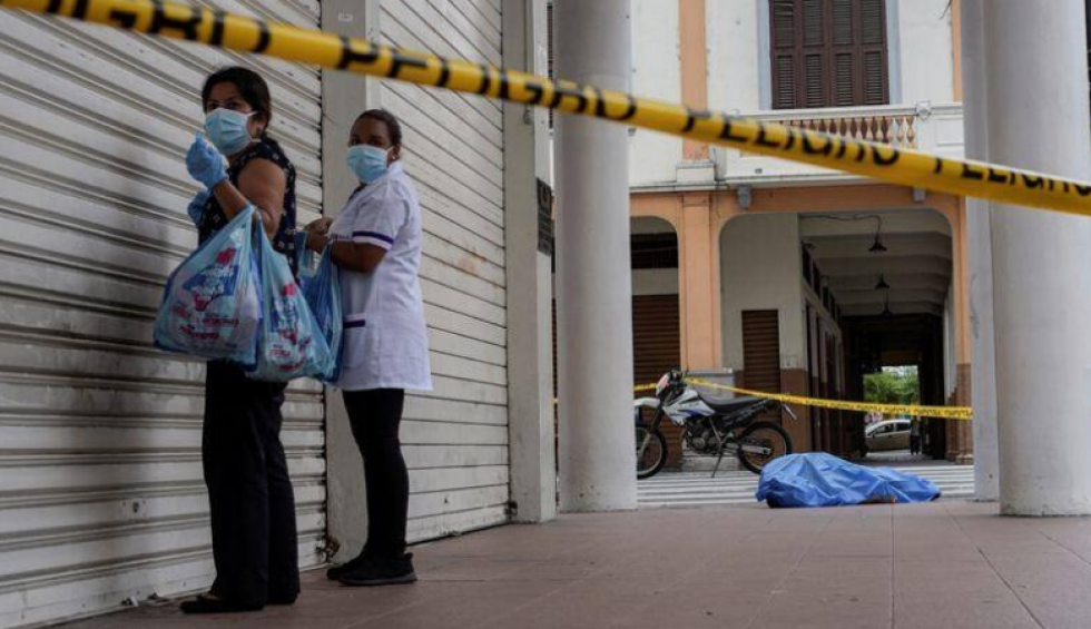 A generic square placeholder image with rounded corners in a figure.