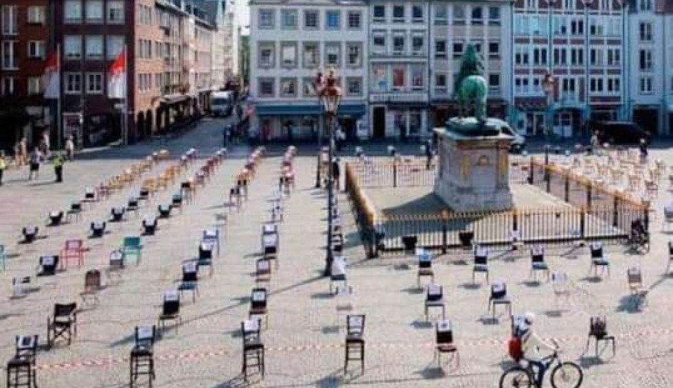 A generic square placeholder image with rounded corners in a figure.