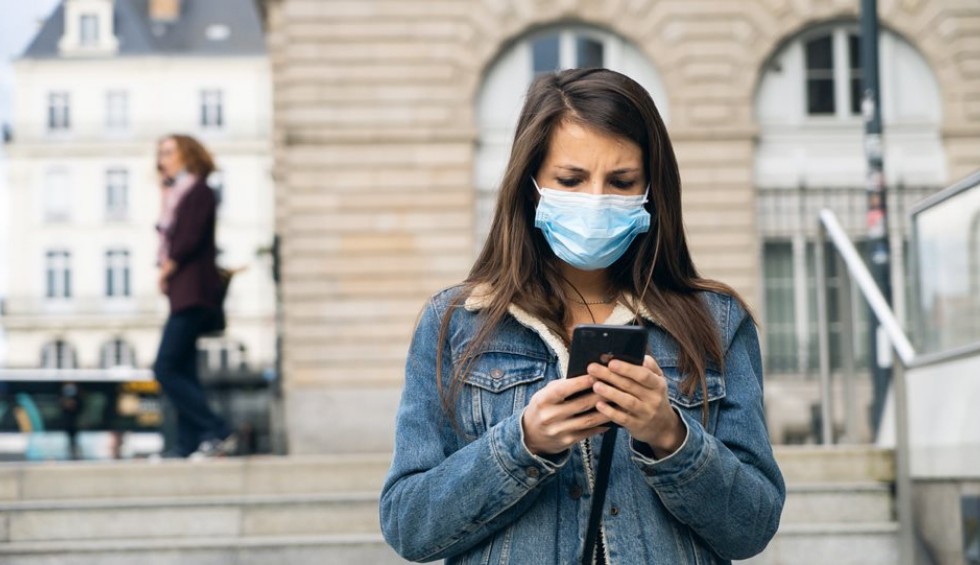 A generic square placeholder image with rounded corners in a figure.