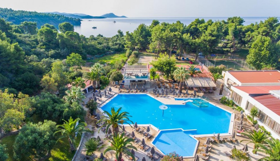 A generic square placeholder image with rounded corners in a figure.