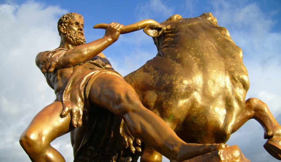 A generic square placeholder image with rounded corners in a figure.