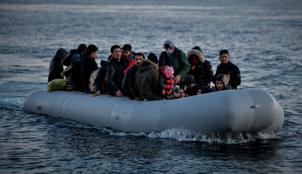 A generic square placeholder image with rounded corners in a figure.