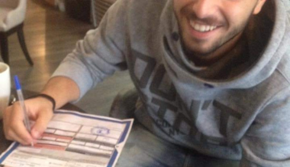 A generic square placeholder image with rounded corners in a figure.