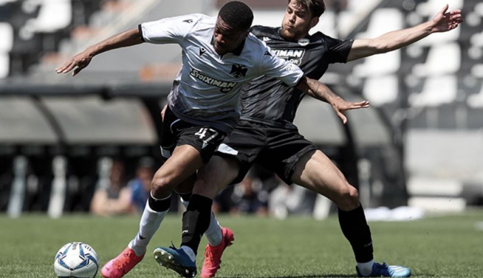 A generic square placeholder image with rounded corners in a figure.