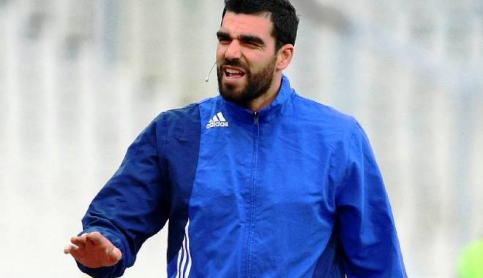 A generic square placeholder image with rounded corners in a figure.