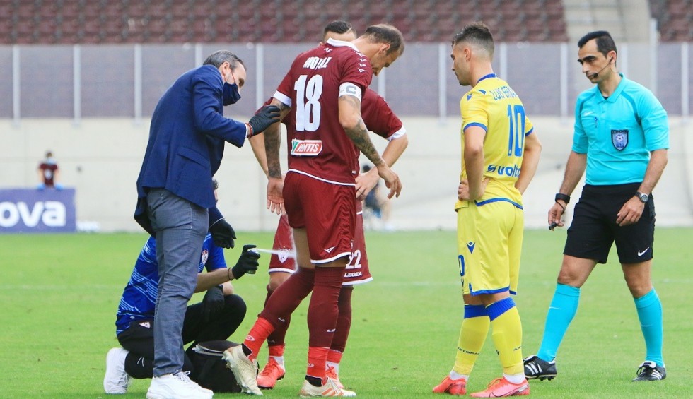 A generic square placeholder image with rounded corners in a figure.