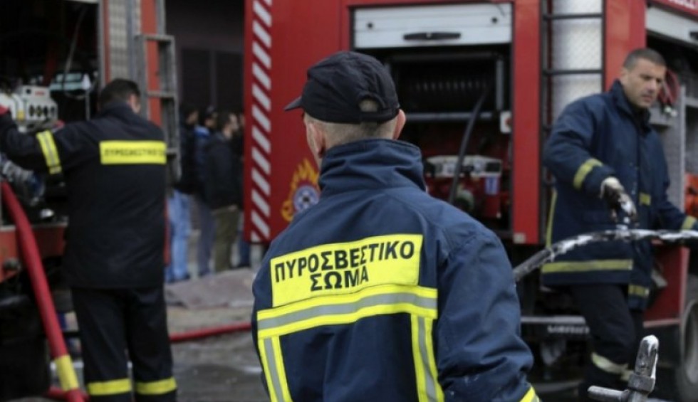 Θεσσαλονίκη: Έκρηξη στη λεωφόρο Καραμανλή - Εγλωβίστηκε ένα άτομο