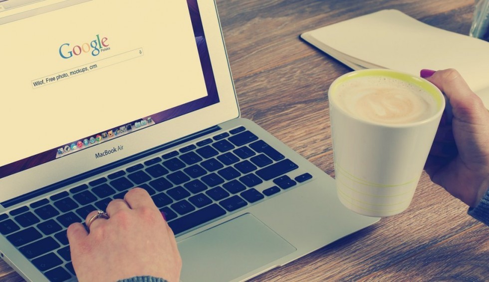 A generic square placeholder image with rounded corners in a figure.