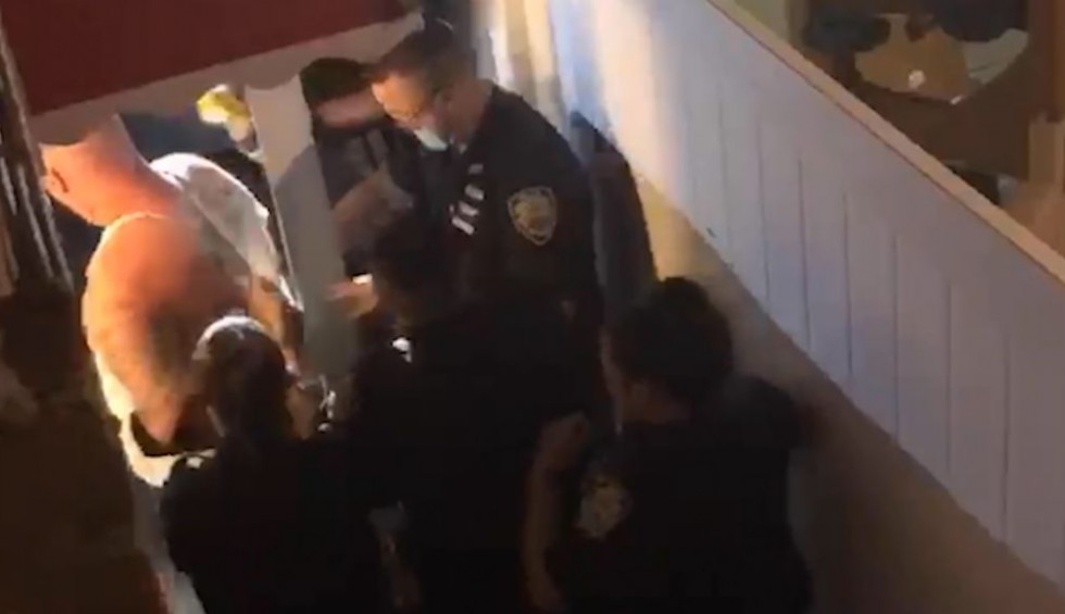 A generic square placeholder image with rounded corners in a figure.