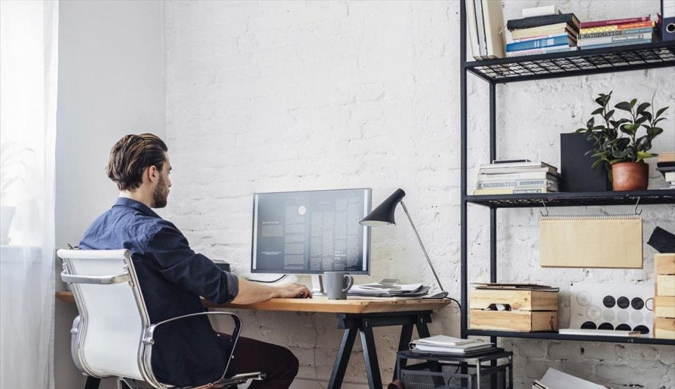 A generic square placeholder image with rounded corners in a figure.