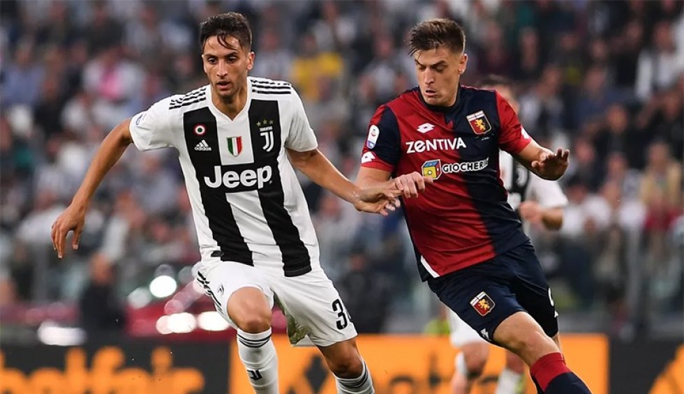 A generic square placeholder image with rounded corners in a figure.