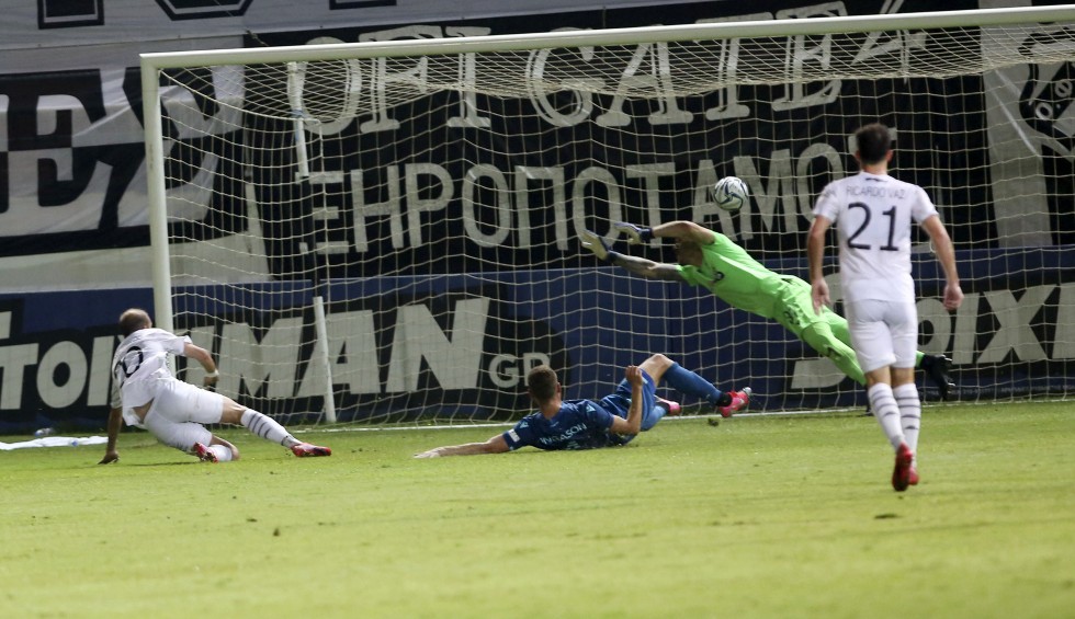 A generic square placeholder image with rounded corners in a figure.