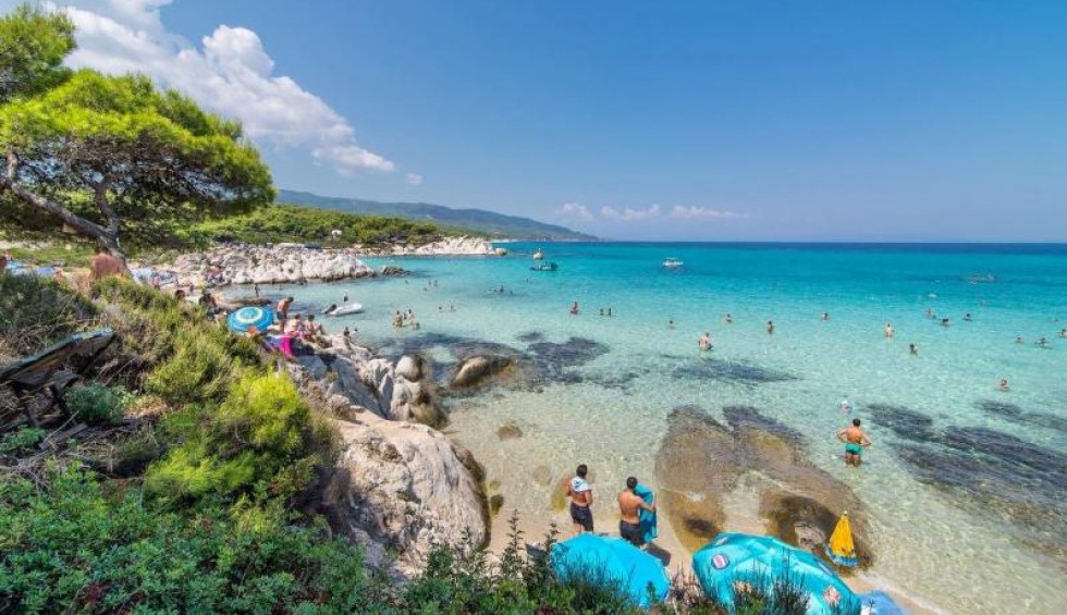 A generic square placeholder image with rounded corners in a figure.