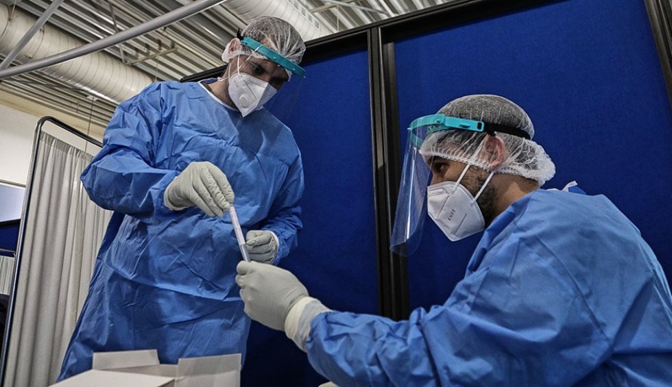 A generic square placeholder image with rounded corners in a figure.