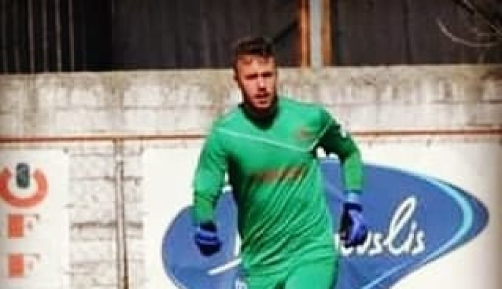 A generic square placeholder image with rounded corners in a figure.