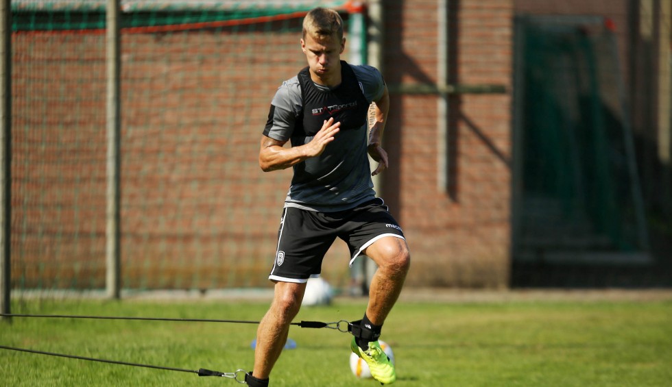 A generic square placeholder image with rounded corners in a figure.